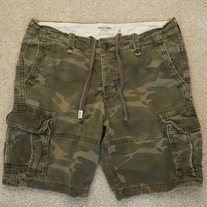 A&F Camo Cargo Shorts Size 36